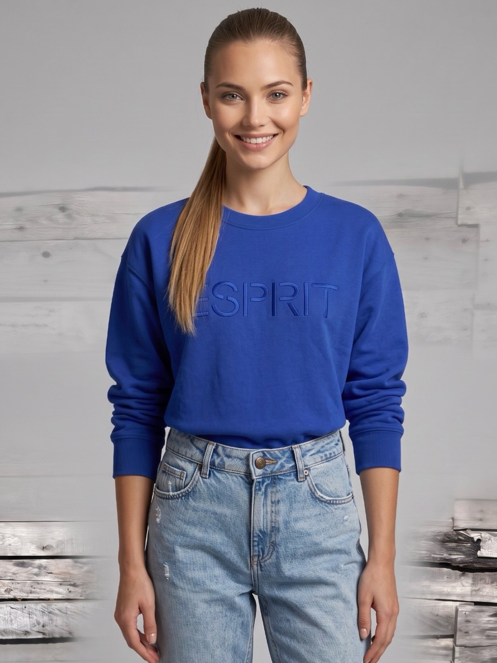 🌻NEW w/Tag ESPRIT Washed Sweatshirt Blue Crewneck Blue Relaxed Fit Logo sz M